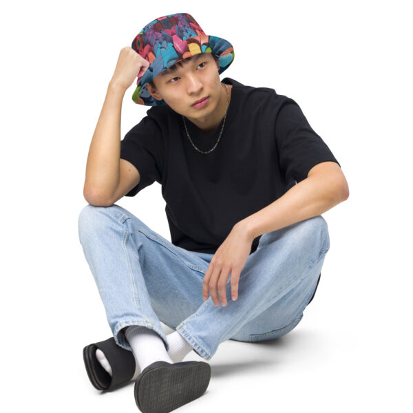 Reversible Feathers bucket hat