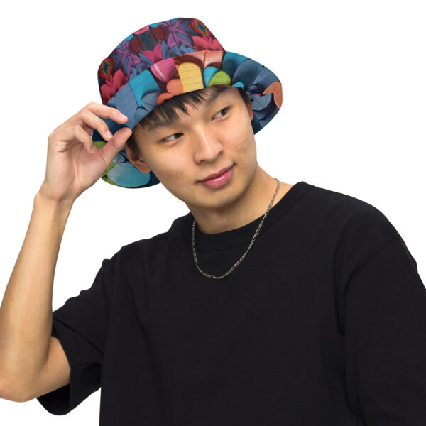 Reversible Feathers bucket hat