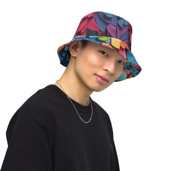 Reversible Feathers bucket hat